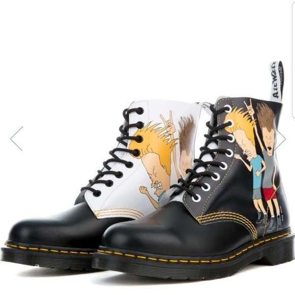 Beavis & Butthead Limited Edition Dr. Marten boots - Picture 2 of 2